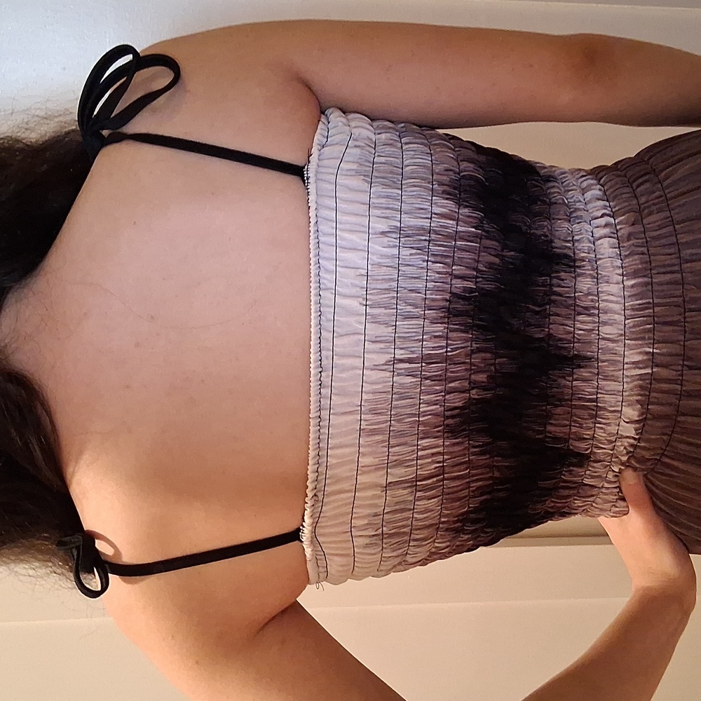 Flowy Dress - Picture 4 of 6